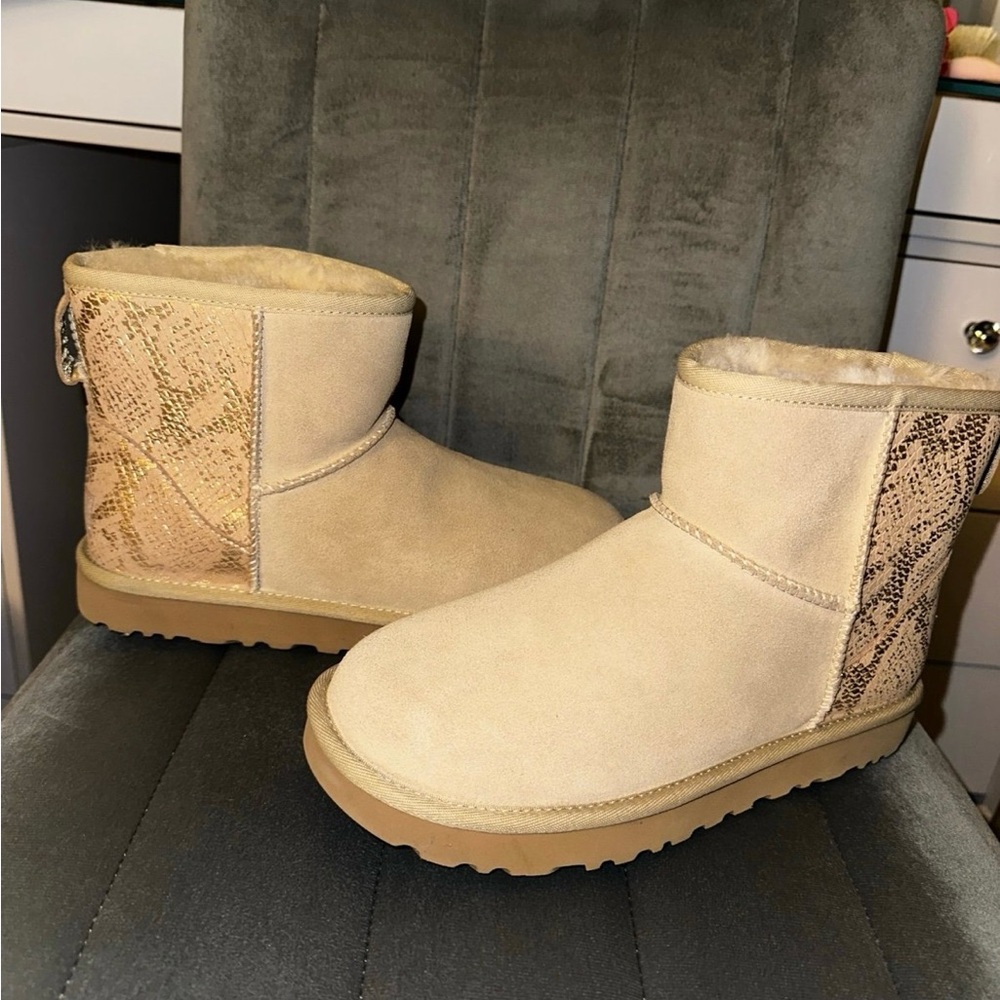 🎉FLASH SALE🎉 UGG Boots (NEW)
